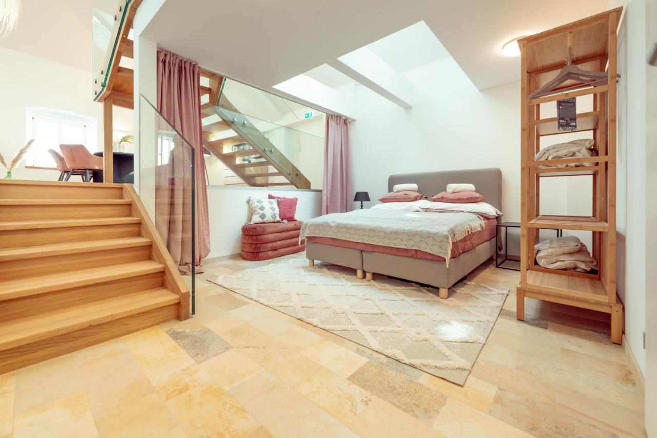 Penthouse Maxfux Direkt In Der Fussgaengerzone 130M2 Leilighet Krems an der Donau Eksteriør bilde