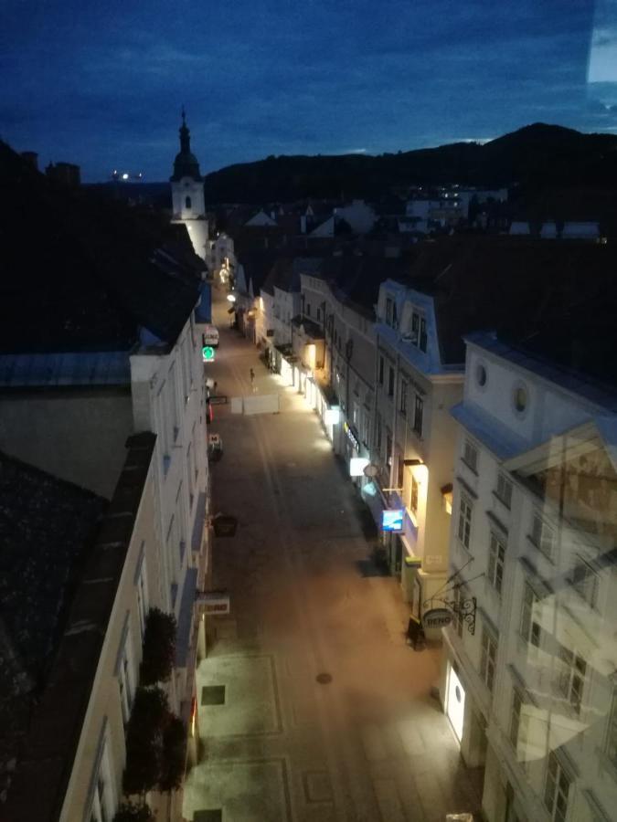 Penthouse Maxfux Direkt In Der Fussgaengerzone 130M2 Leilighet Krems an der Donau Eksteriør bilde